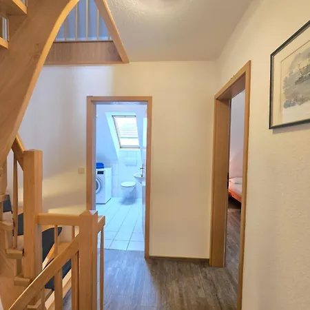 بيت للعطل Strandraubernest Mit Eingezaeunten Garten دورنوم
